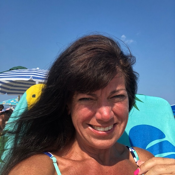 Meet the Posher Other - Meet your Posher, Melissa